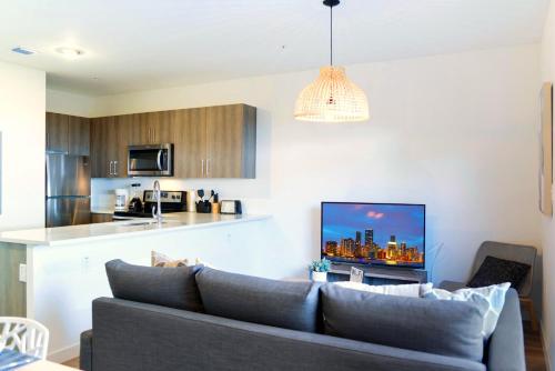 Entire House with Free Parking at North Miami — 4-Star Luxury Hotel in Miami, United States