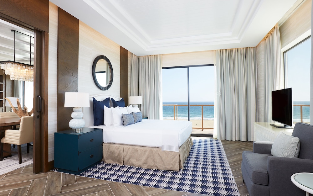 The Waterfront Beach Resort A Hilton Hotel - photo 39