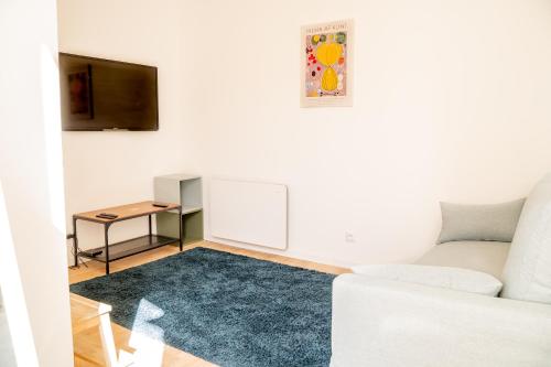 L’atelier de la Placette Yourhosthelper in Nimes, France