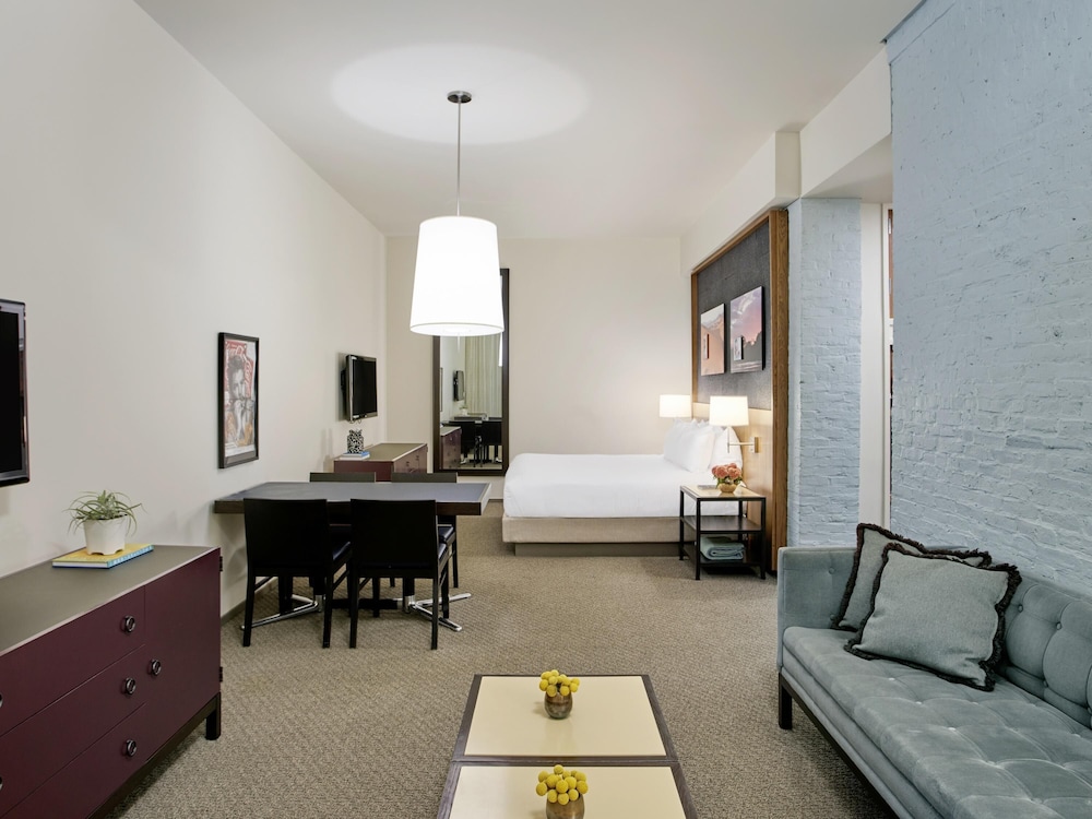 21c Museum Hotel Louisville - photo 22