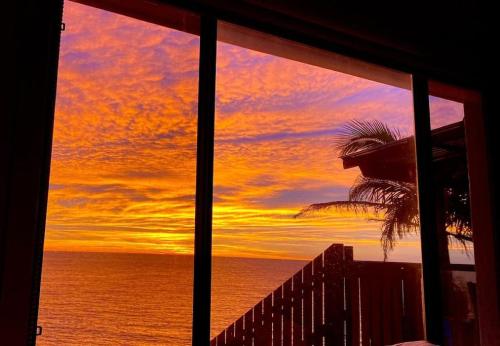Magical views of dee why — 4-Star Luxury Hotel in Sydney, Australia