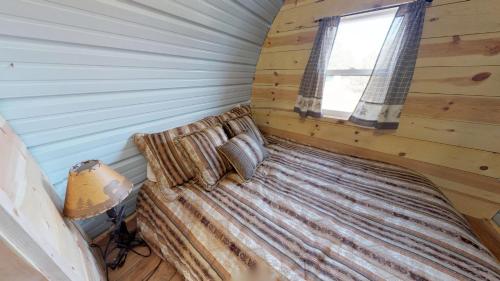 Western Covered Wagon in Monticello, United States
