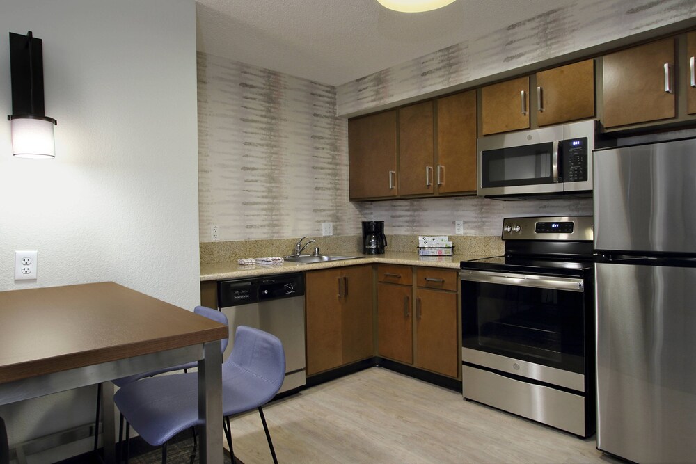 Residence Inn by Marriott North Scottsdale - photo 12