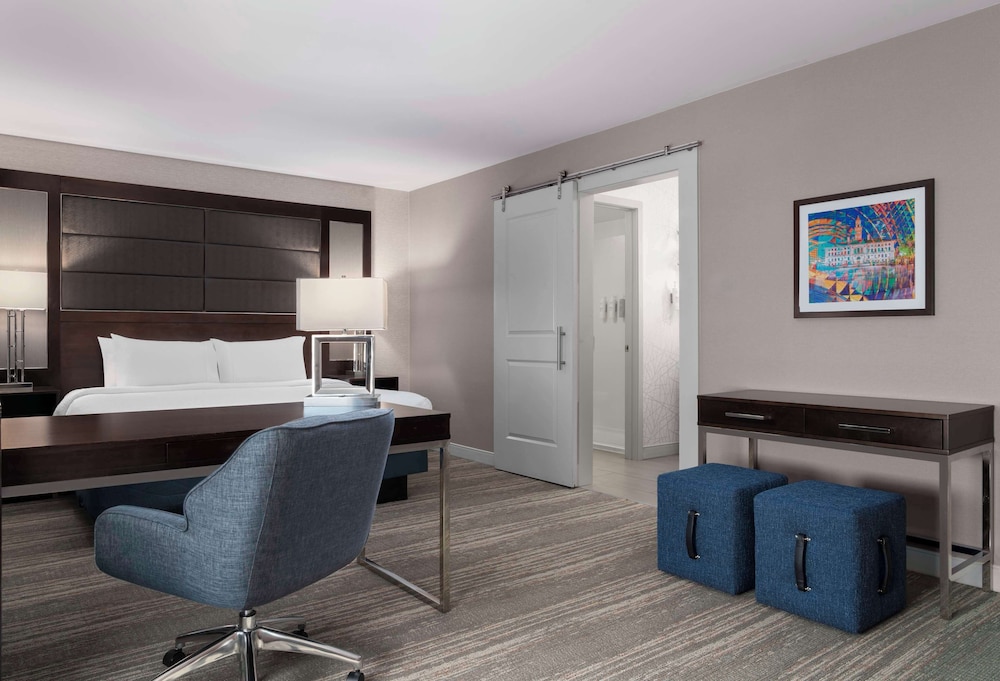 Hampton Inn & Suites Worcester - photo 21