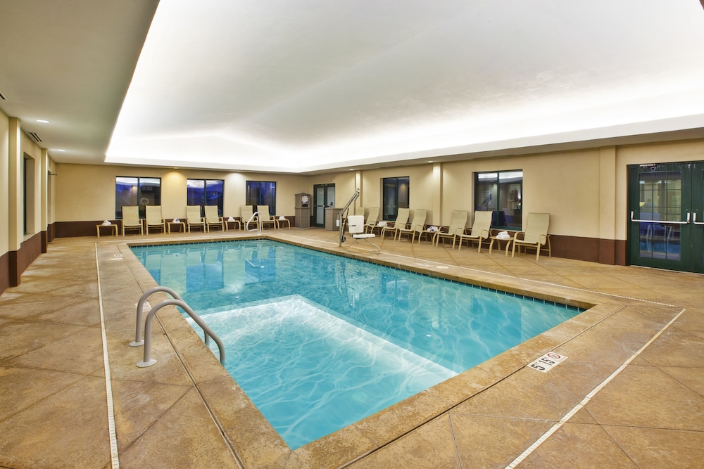 Holiday Inn Express & Suites Montpelier by IHG - photo 37