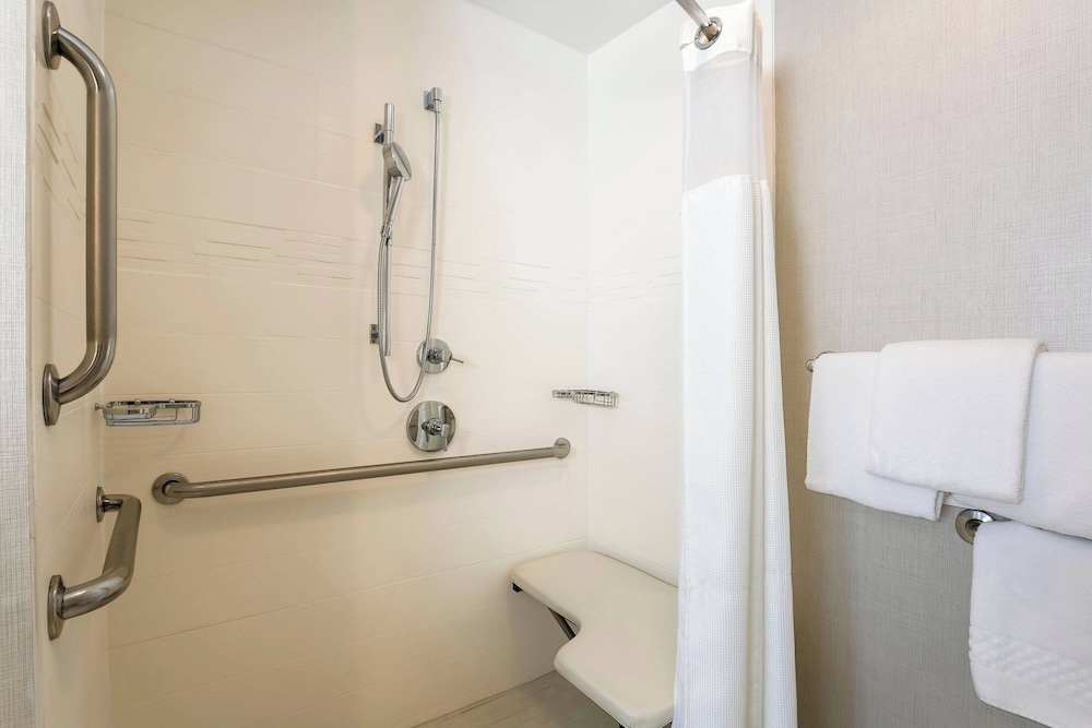 Residence Inn by Marriott Monroe - photo 16