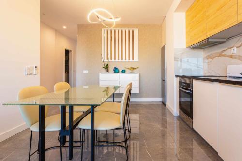 Renovated one bedroom plus one extra bedroom Marina View Apartment By VilamouraSun — 4-Star Luxury Hotel in Vilamoura, Portugal