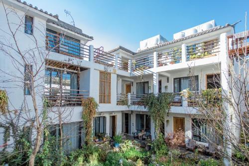 Hidden Hotel - carbon neutral hotel in Dali