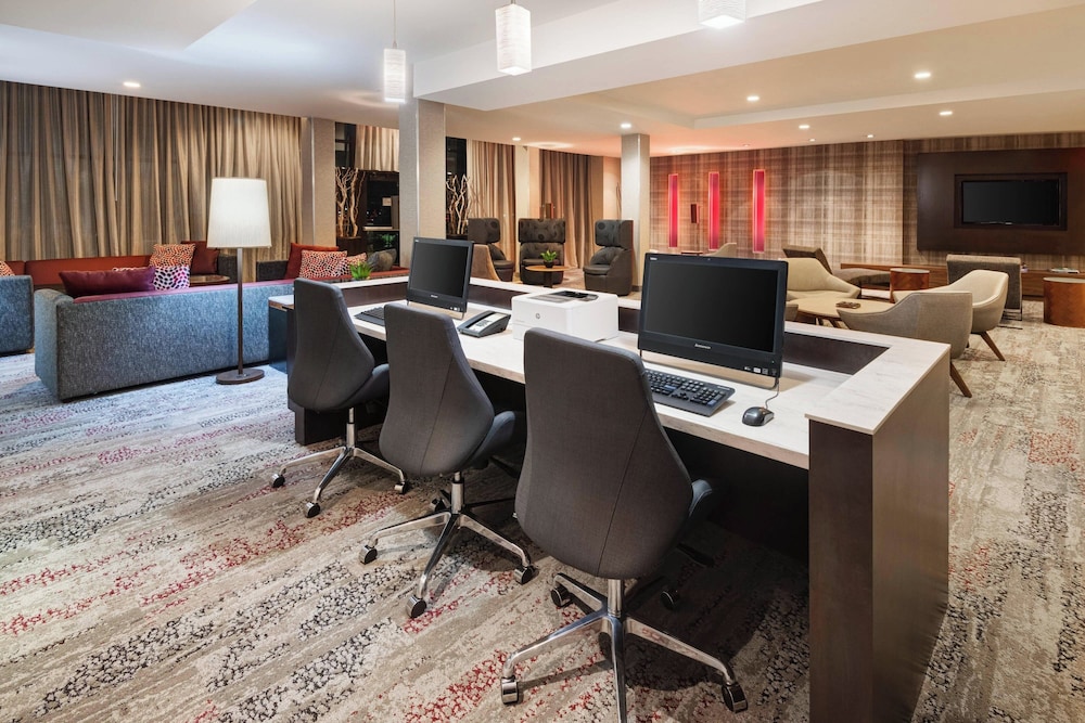 Courtyard by Marriott Pittsburgh Washington Meadow Lands - photo 29