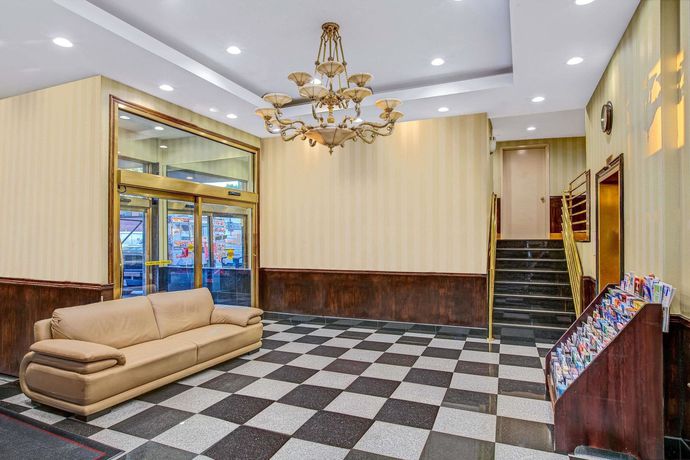 Ramada Jamaica Queens - photo 14