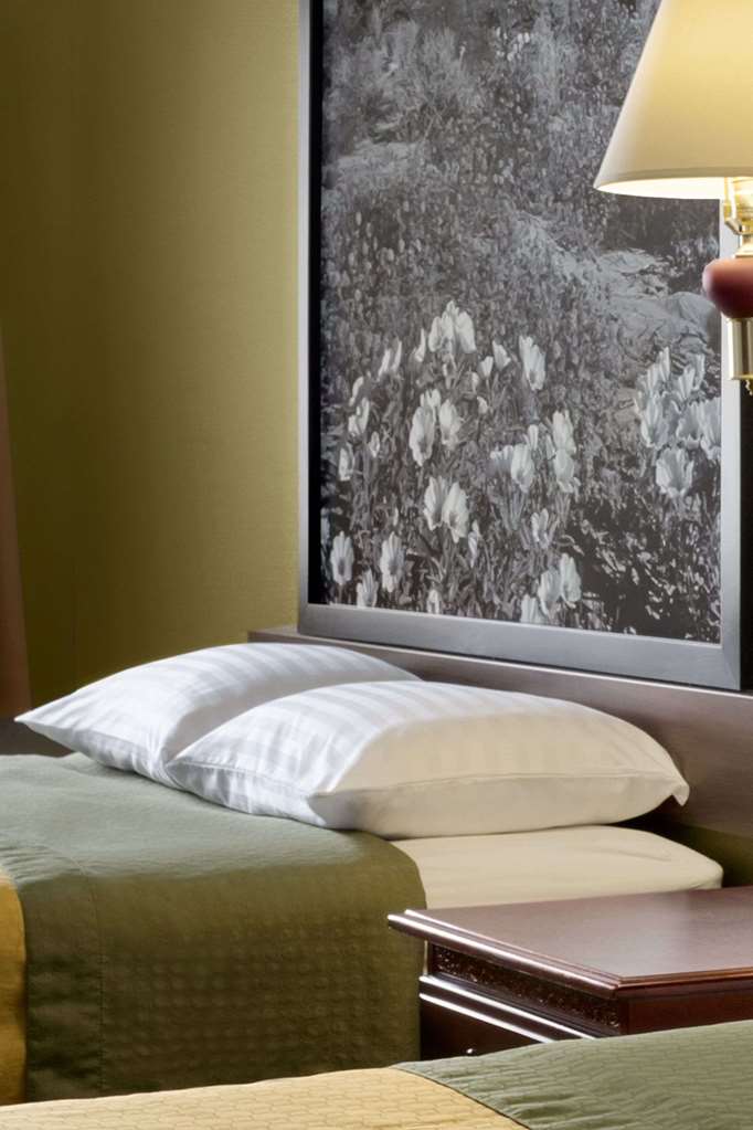 Super 8 By Wyndham Ridgecrest - photo 10