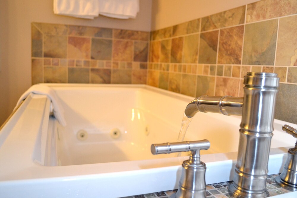 Fig Street Inn - photo 22