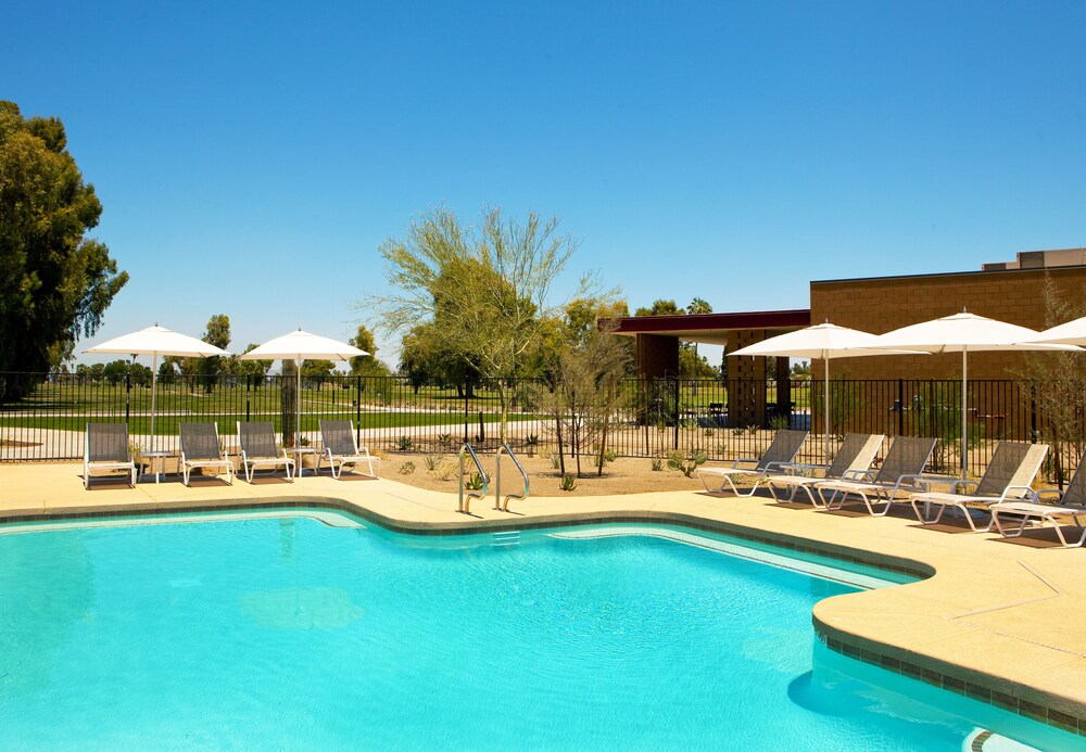 Four Points By Sheraton At Phoenix Mesa Gateway Airport - photo 12