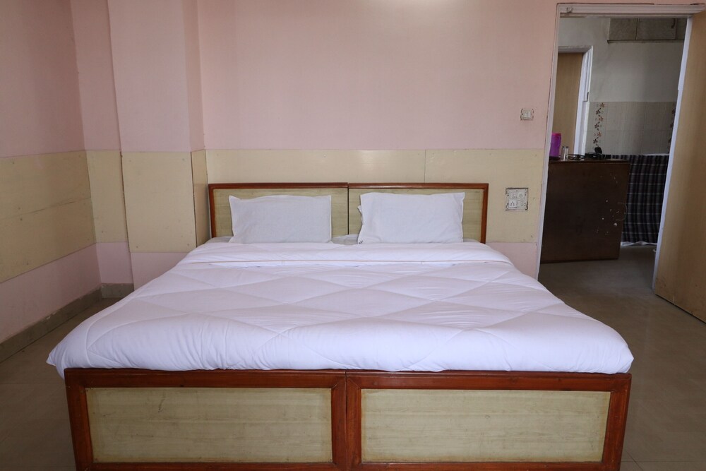 Spot On 37324 Hotel Grace in Jammu, India