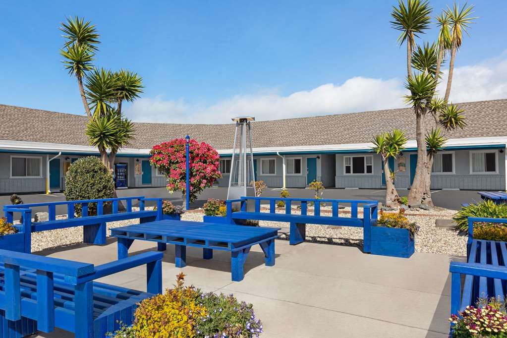 Baymont by Wyndham Fort Bragg - photo 33