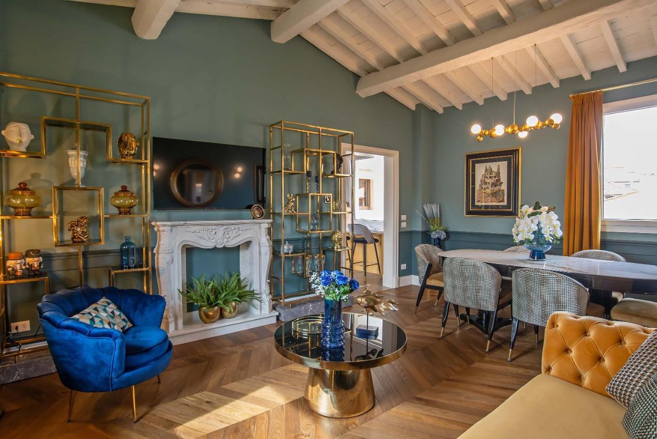 Acciaiuoli Penthouse Florence Terrace View — 4-Star Luxury Hotel in Florence, Italy