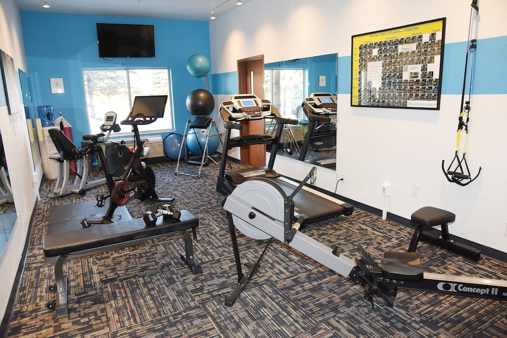 Wood River Inn & Suites - photo 20