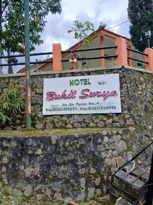 Hotel Bukit Surya — hotel in Terawas