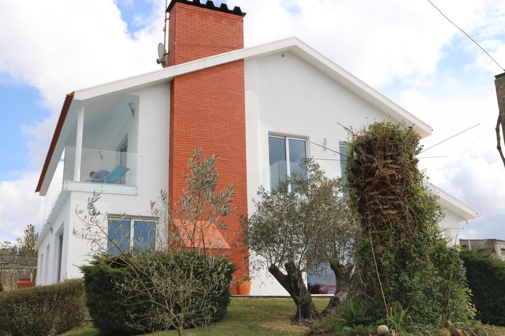 B&B Villa Vale Flores — 4-Star Luxury Hotel in Viana Do Castelo, Portugal