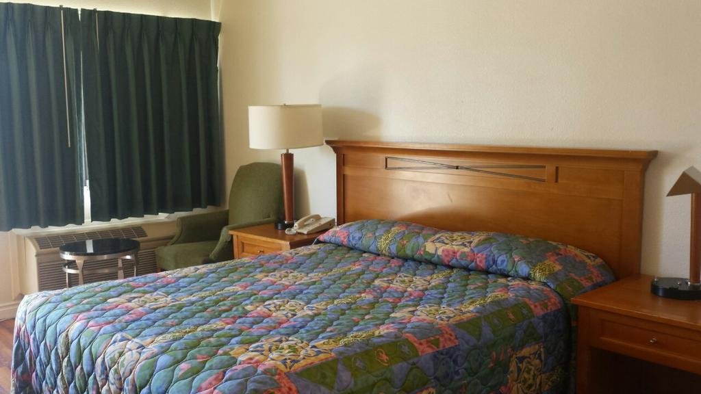 Nites Inn - photo 8