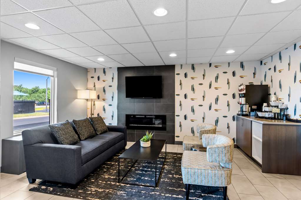 Best Western Doswell Hotel - photo 2