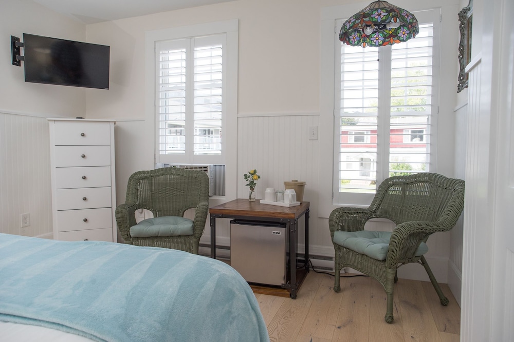 Marginal Way House Hotel - photo 48