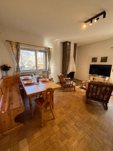 Appartamento 135mq Splendida Vista Sul Lagorai — 4-Star Luxury Hotel in Cavalese, Italy