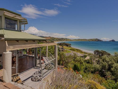Chucks Retreat Opito Bay Holiday Home — 4-Star Luxury Hotel in Whitianga, New Zealand