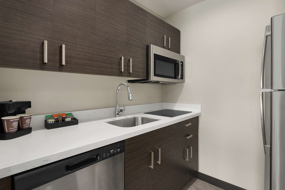 Homewood Suites by Hilton Springfield Medical District - photo 12
