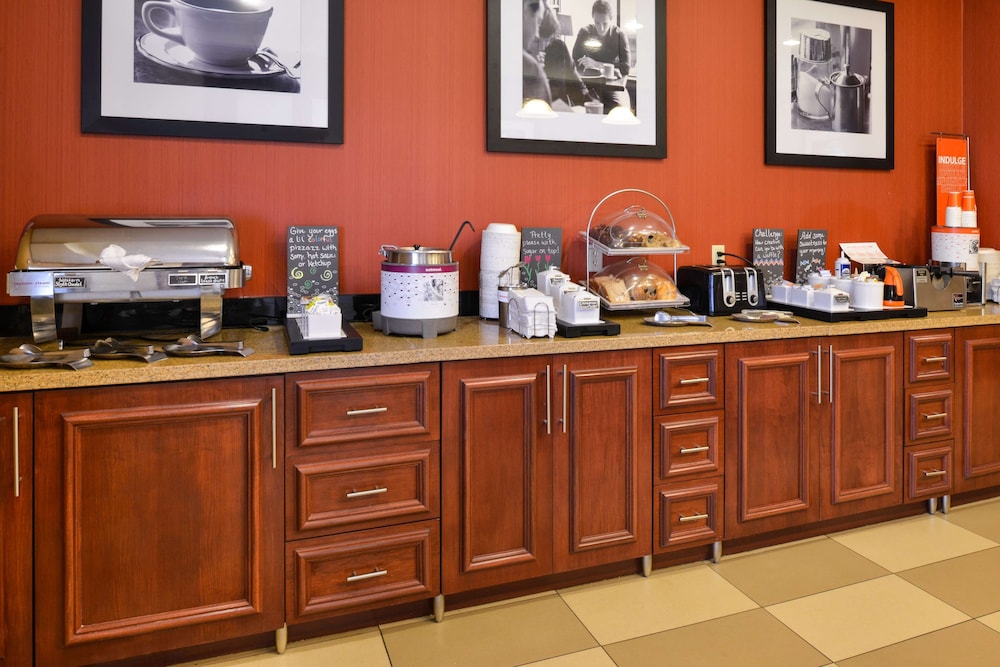 Hampton Inn by Hilton Litchfield - photo 40
