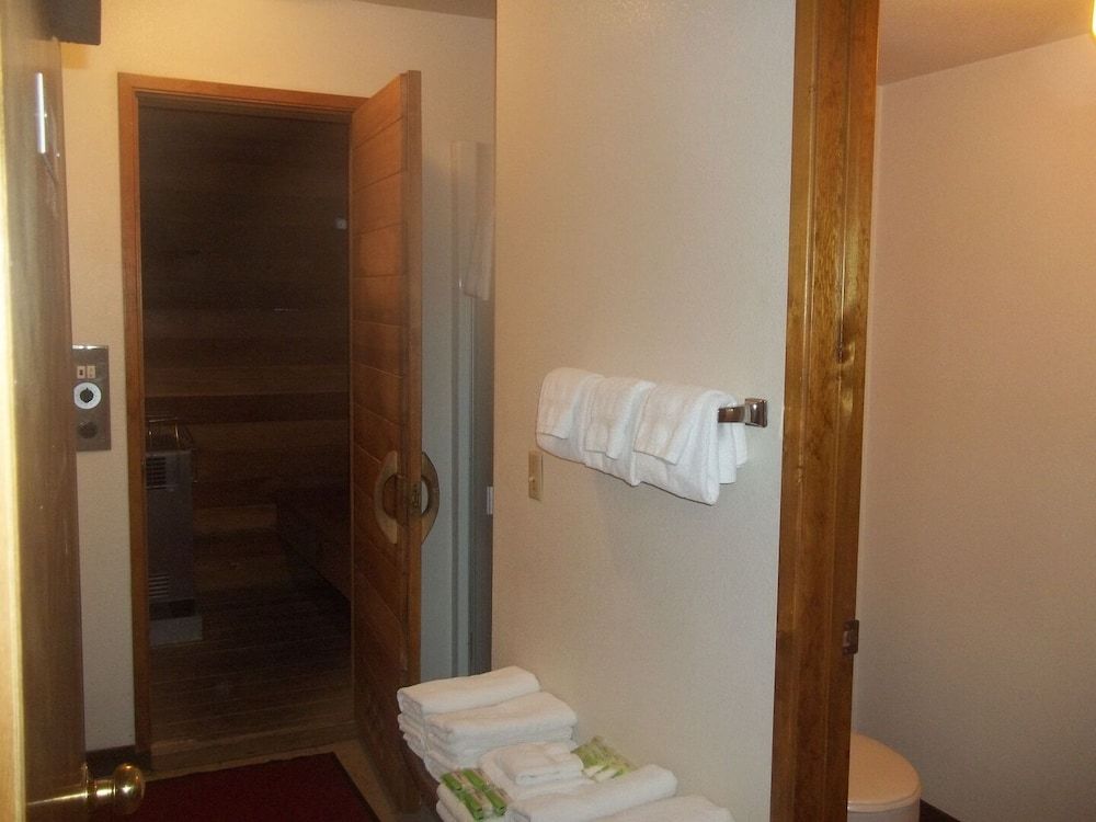Wilderness Inn - photo 14