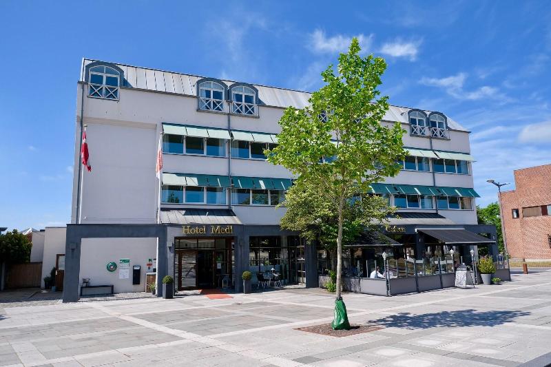 Hotel Medi — hotel near Midtjyllands Airport / Air Base Karup