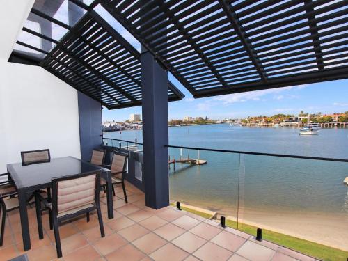Kirribilli 13 — 4-Star Luxury Hotel in Mooloolaba, Australia