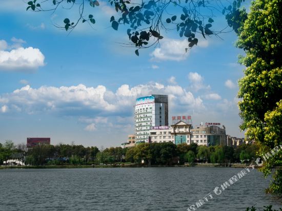 Jinjiang Inn Tongling Tianjinghu — hotel in Wusong