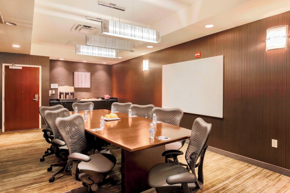 Courtyard by Marriott Dallas Arlington South - photo 41