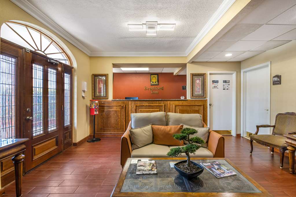 Best Western Bradford Inn - photo 4