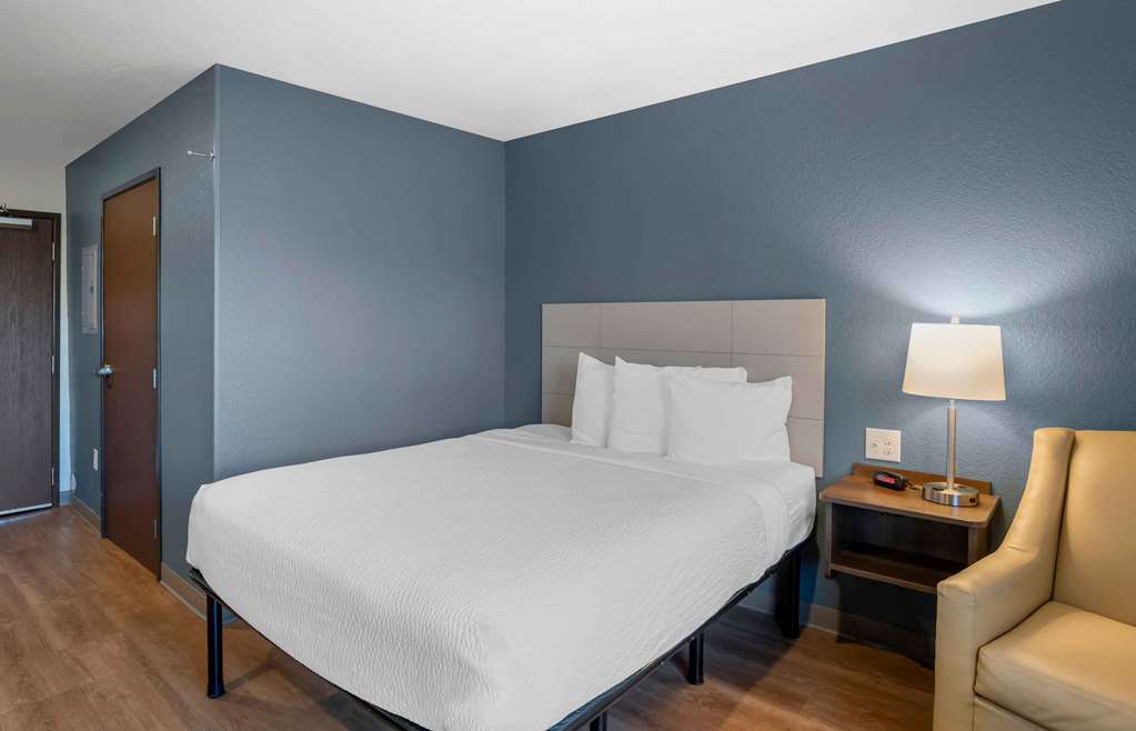 Extended Stay America Select Suites Charlotte Northlake - photo 9