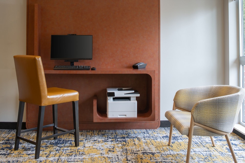 TownePlace Suites Olympia - photo 51