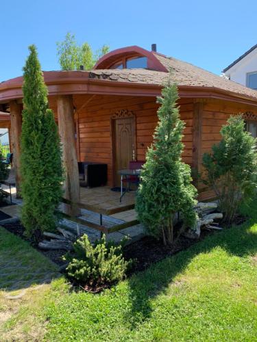 Domek Pensjonat Syrena in Krynica Morska, Poland