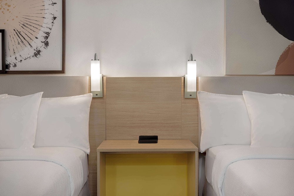 Spark by Hilton Bentonville - photo 18