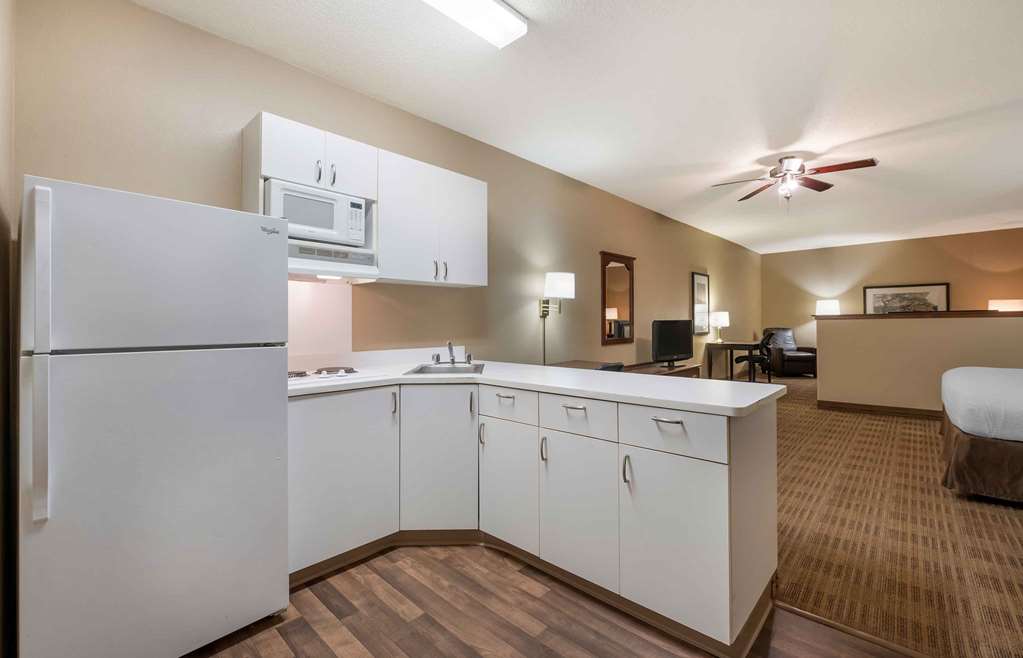 Extended Stay America Select Suites Peoria North - photo 34