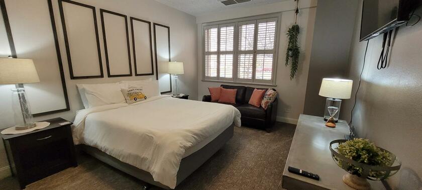 Hotel Phillips Hotel - photo 22