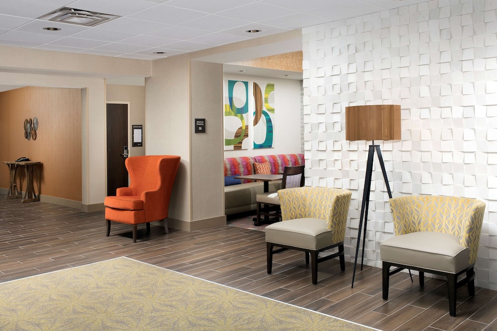 Hampton Inn & Suites San Antonio Lackland AFB SeaWorld - photo 4