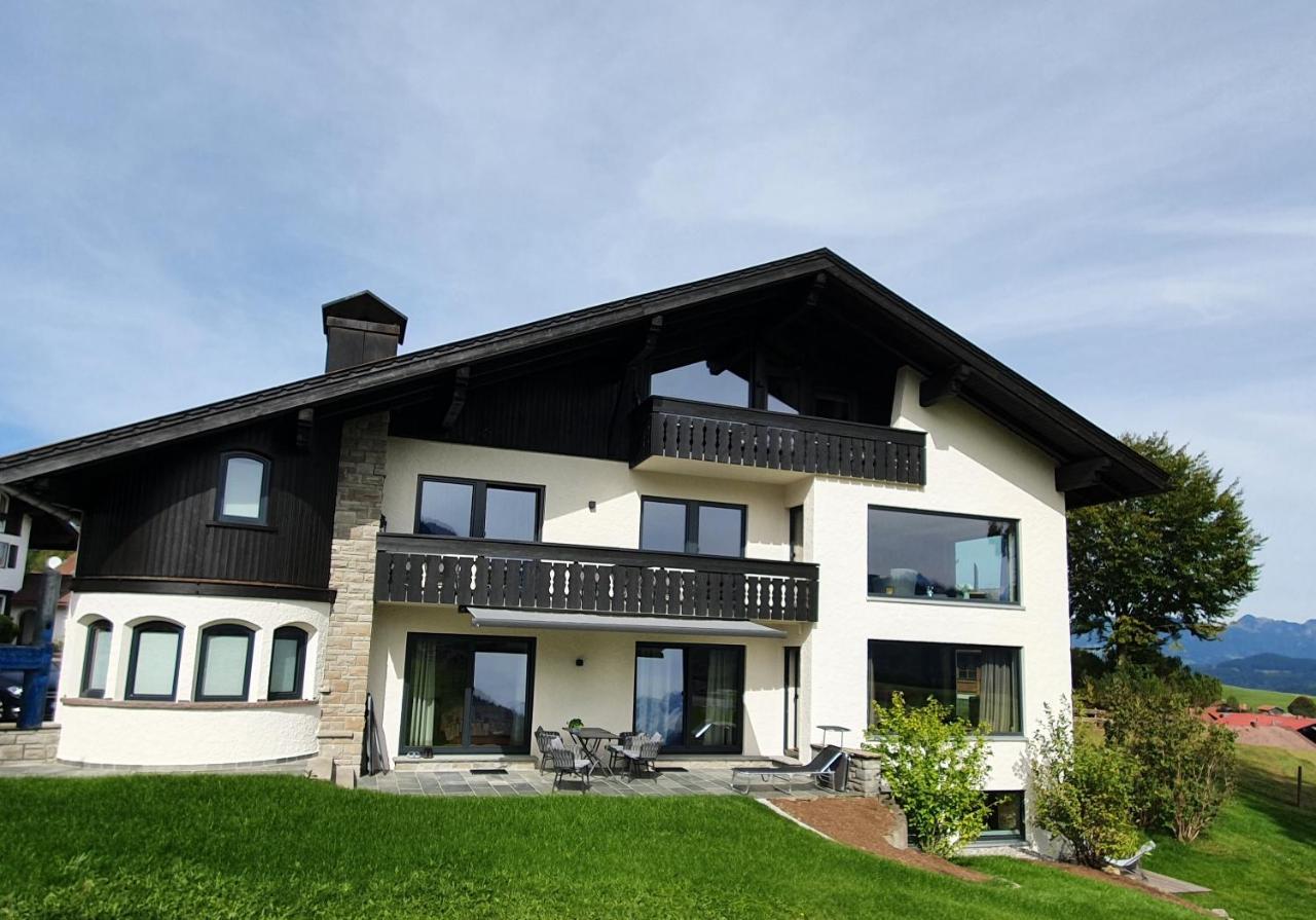 Bergzauber Alpin Suites Skipiste Private Sauna — 4-Star Luxury Hotel in Bolsterlang, Germany