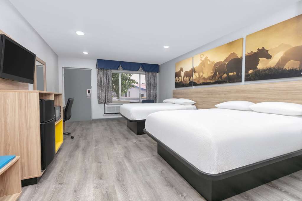 Days Inn by Wyndham South Fort Worth - featured photo