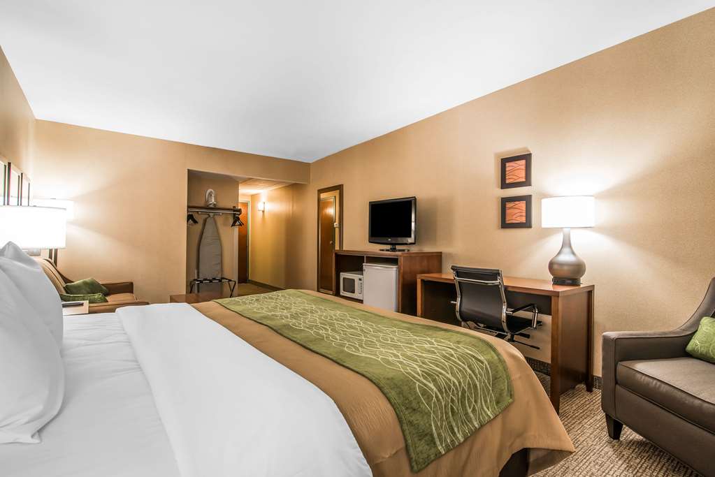 Quality Inn & Suites Towanda - photo 9