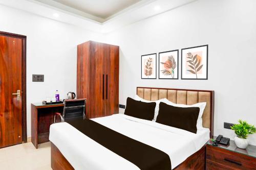 Day Stay 12 Hrs Slot: 8 Am To 8 Pm Hotel O 63 A Noida — 4-Star Luxury Hotel in Noida, India
