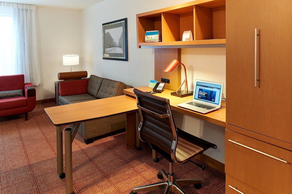 TownePlace Suites by Marriott Minneapolis Downtown NorthLoop - photo 9