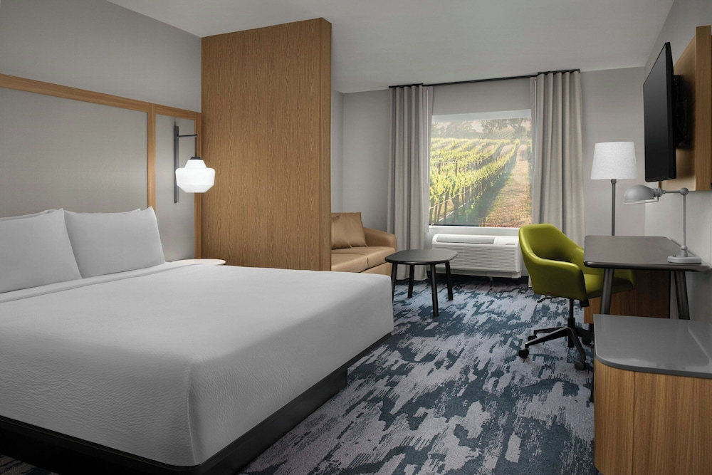 Fairfield by Marriott Inn & Suites Portland Newberg - photo 15