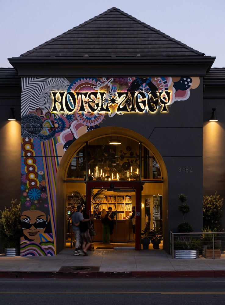 Hotel Ziggy on Sunset - photo 78